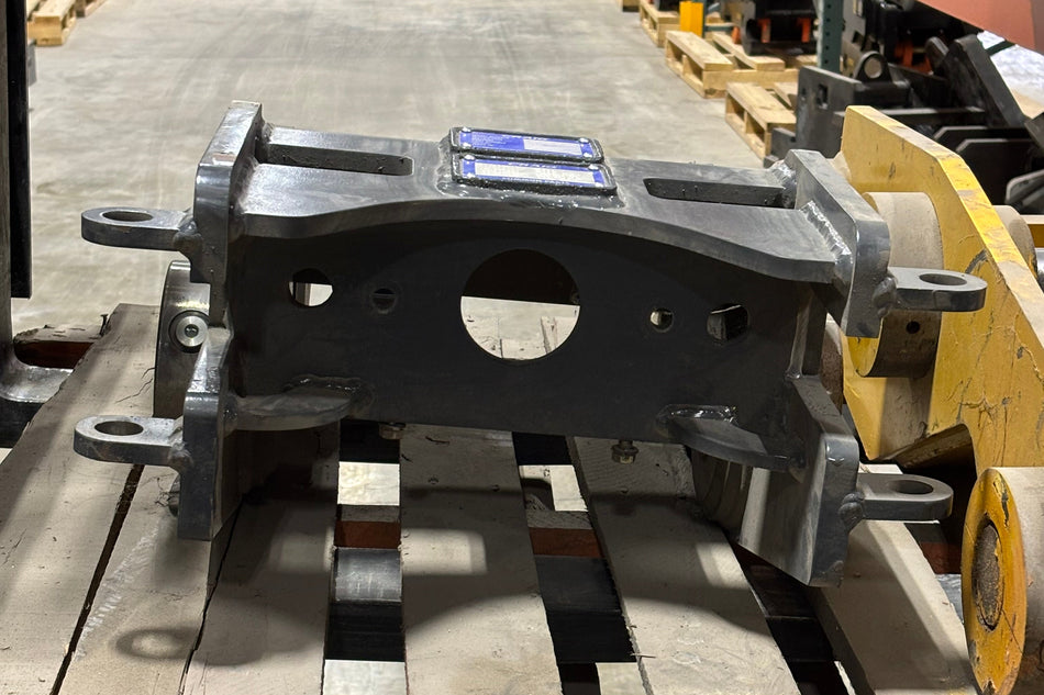 EXM-CWL2 Wedge Lock Coupler for DEERE 160D | Clearance Offer