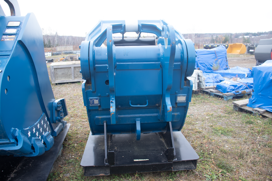 EXB-CGBII Craig Grab Bucket S.2 for EX 200 | Wedge Lock 42" 1.06 cu. yd. | Clearance Offer
